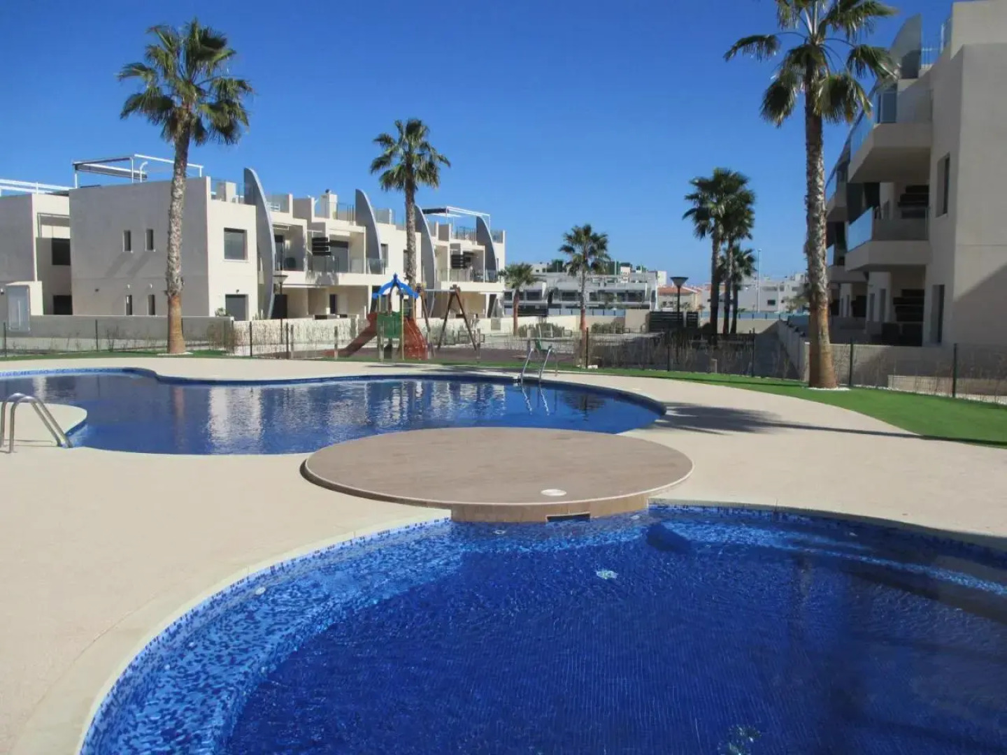 Playa Elisa Bay 108-113