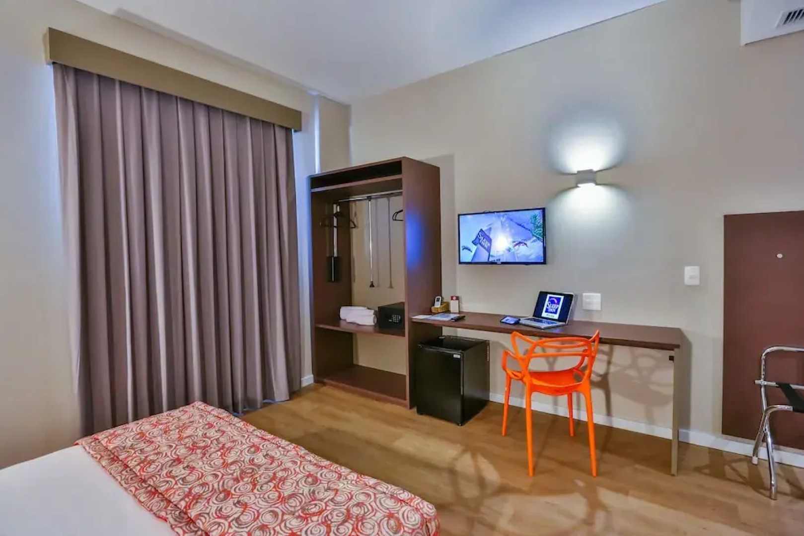 Summit Suites Pindamonhangaba