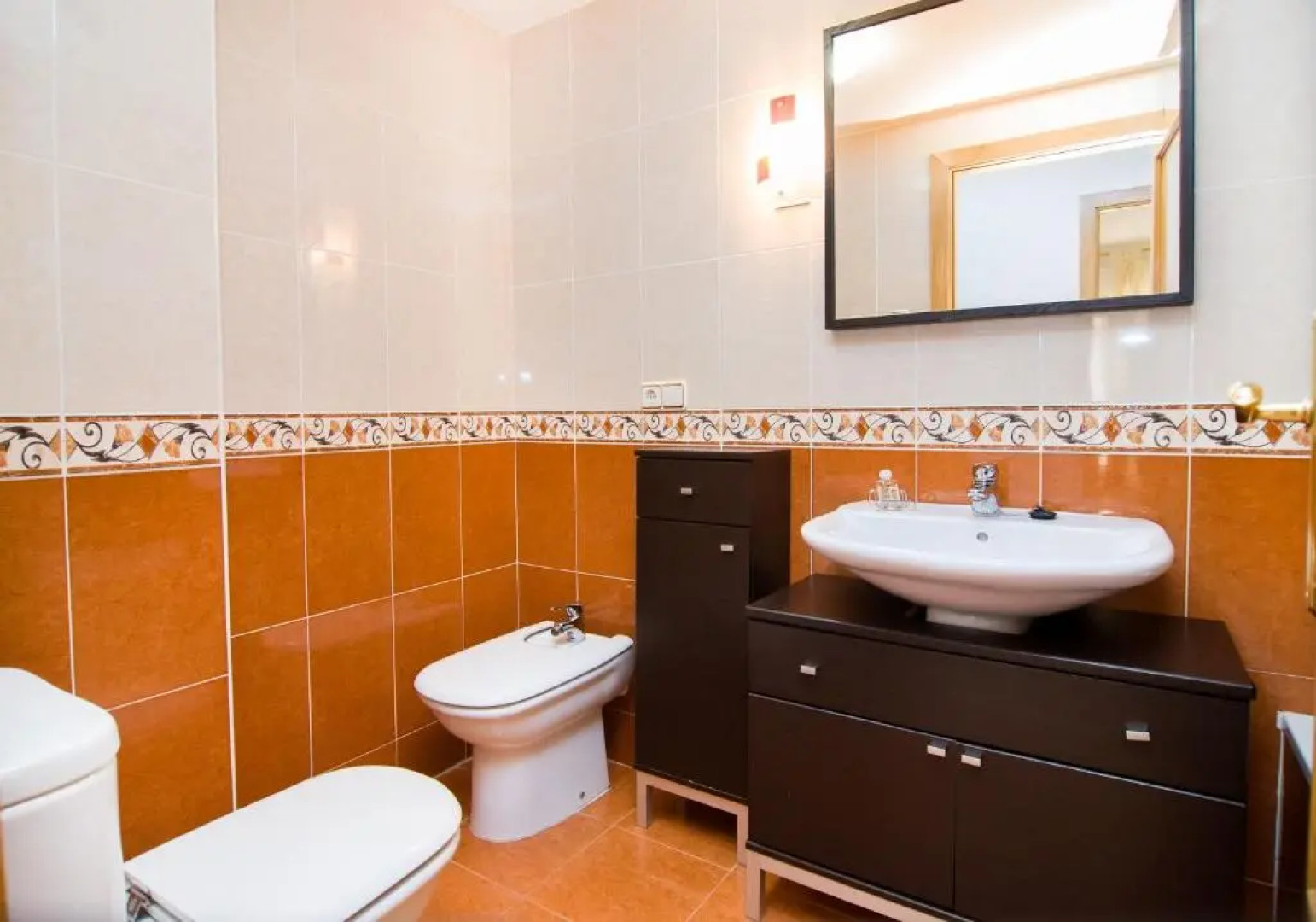 Apartamento de 4 dormitorios a tan sólo 2,5 km de la Playa San Juan