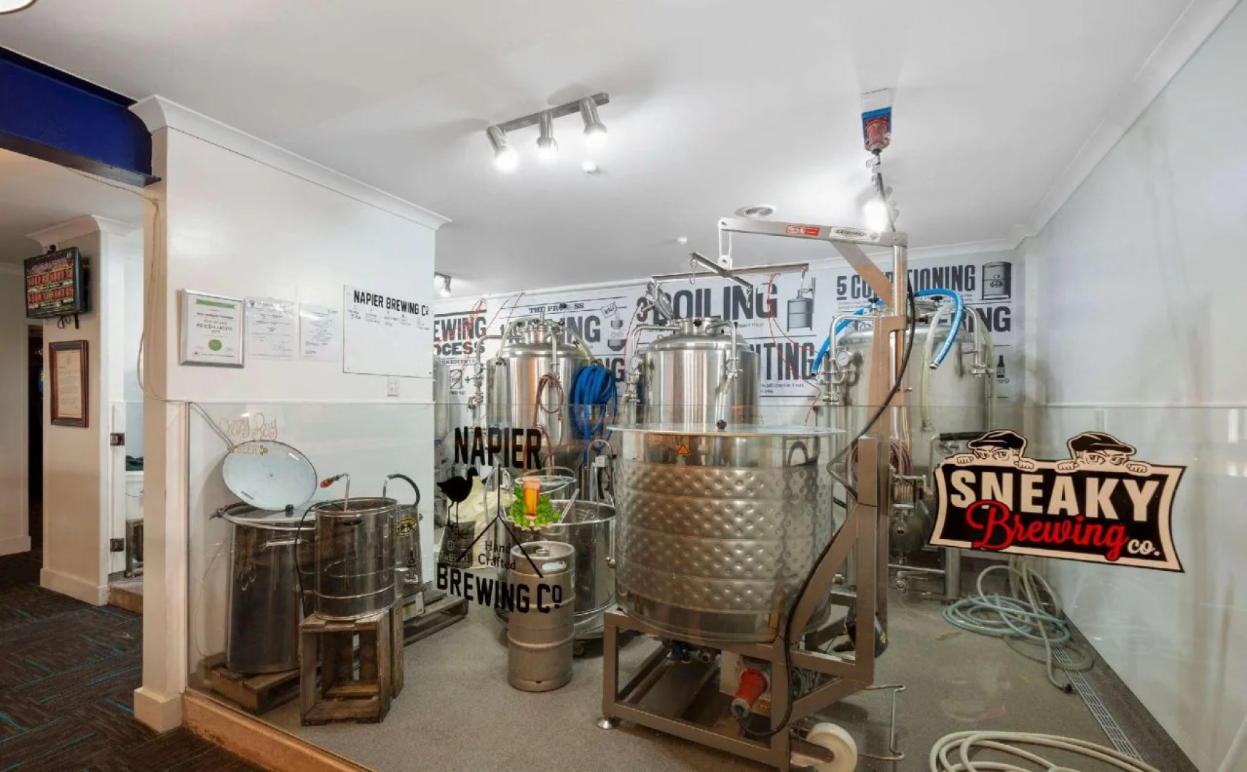 Comfort Inn Westshore Beach