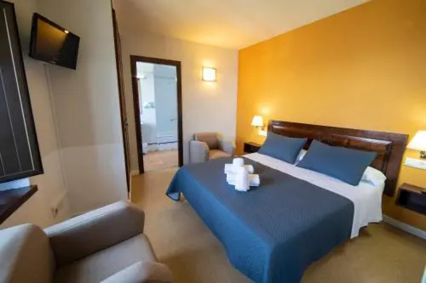 Santuari de la Salut de Sant Feliu de Pallerols