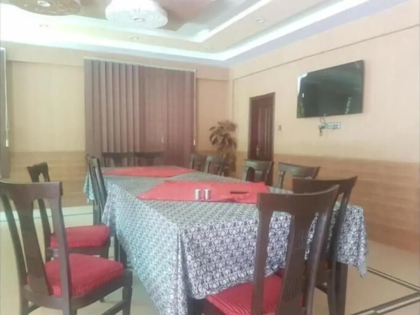 Al Hamrah Hotel