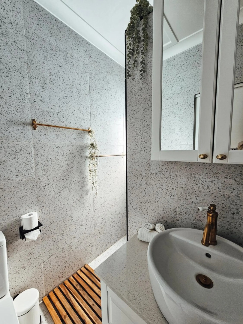 Kos Koliba - Ettalong Beach