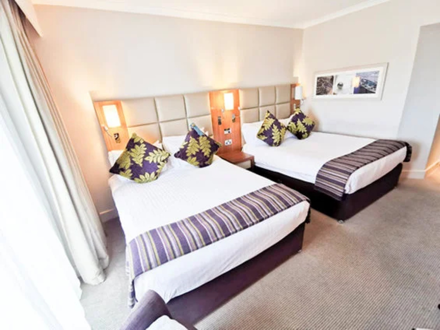 Crowne Plaza Resort Colchester - Five Lakes