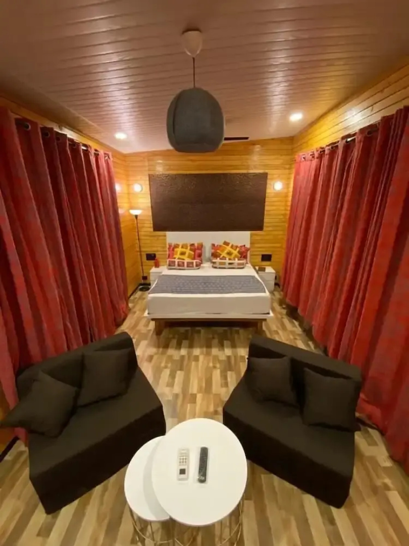 Rumourss Sky Villa and Resort