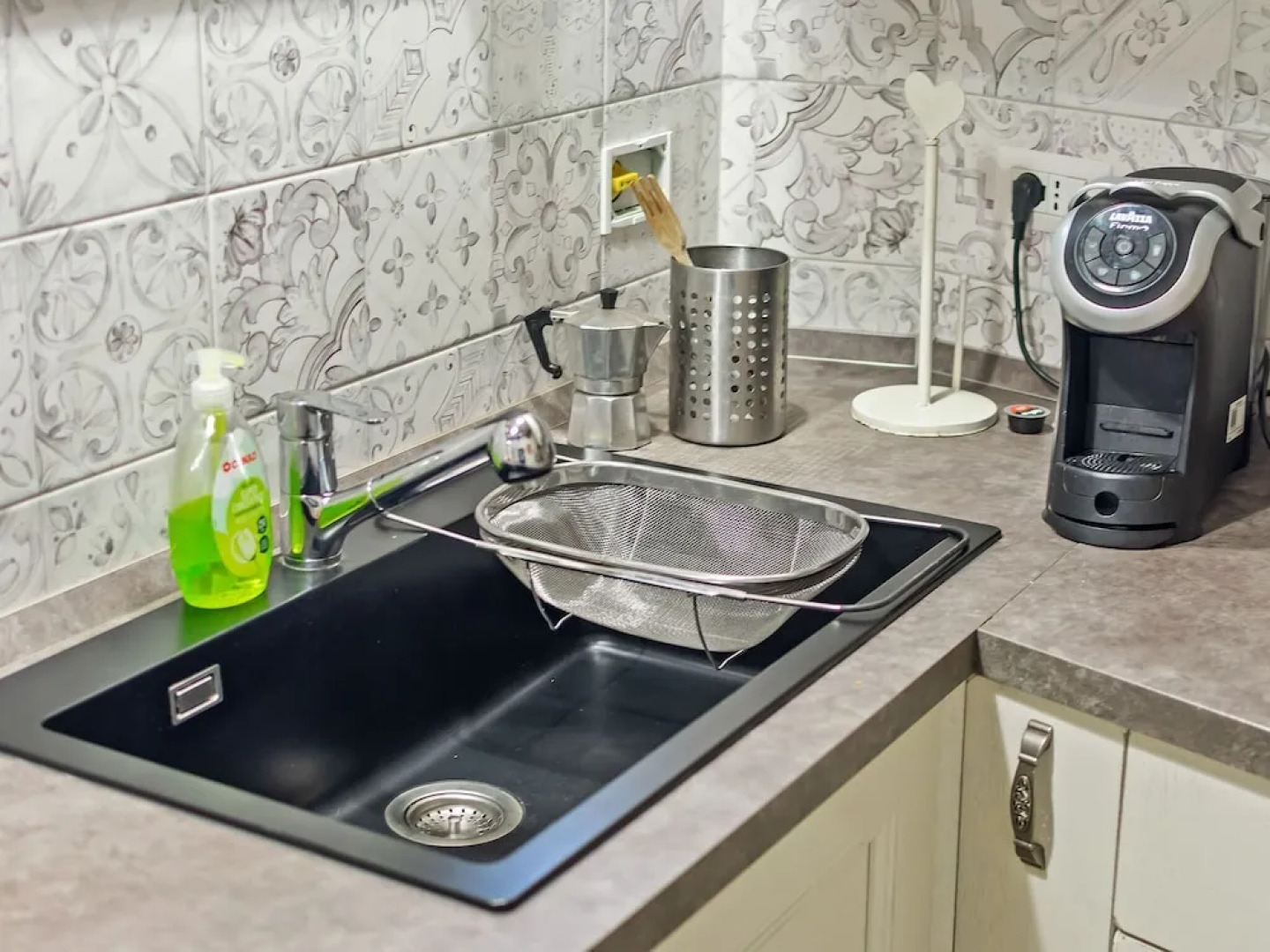 Rustic Holiday Home in Corciano with Swimming Pool