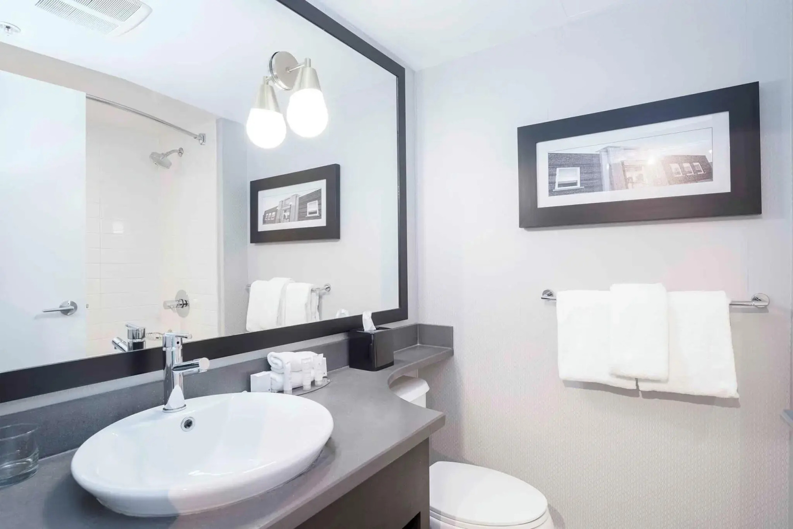 Sandman Signature Prince George Hotel