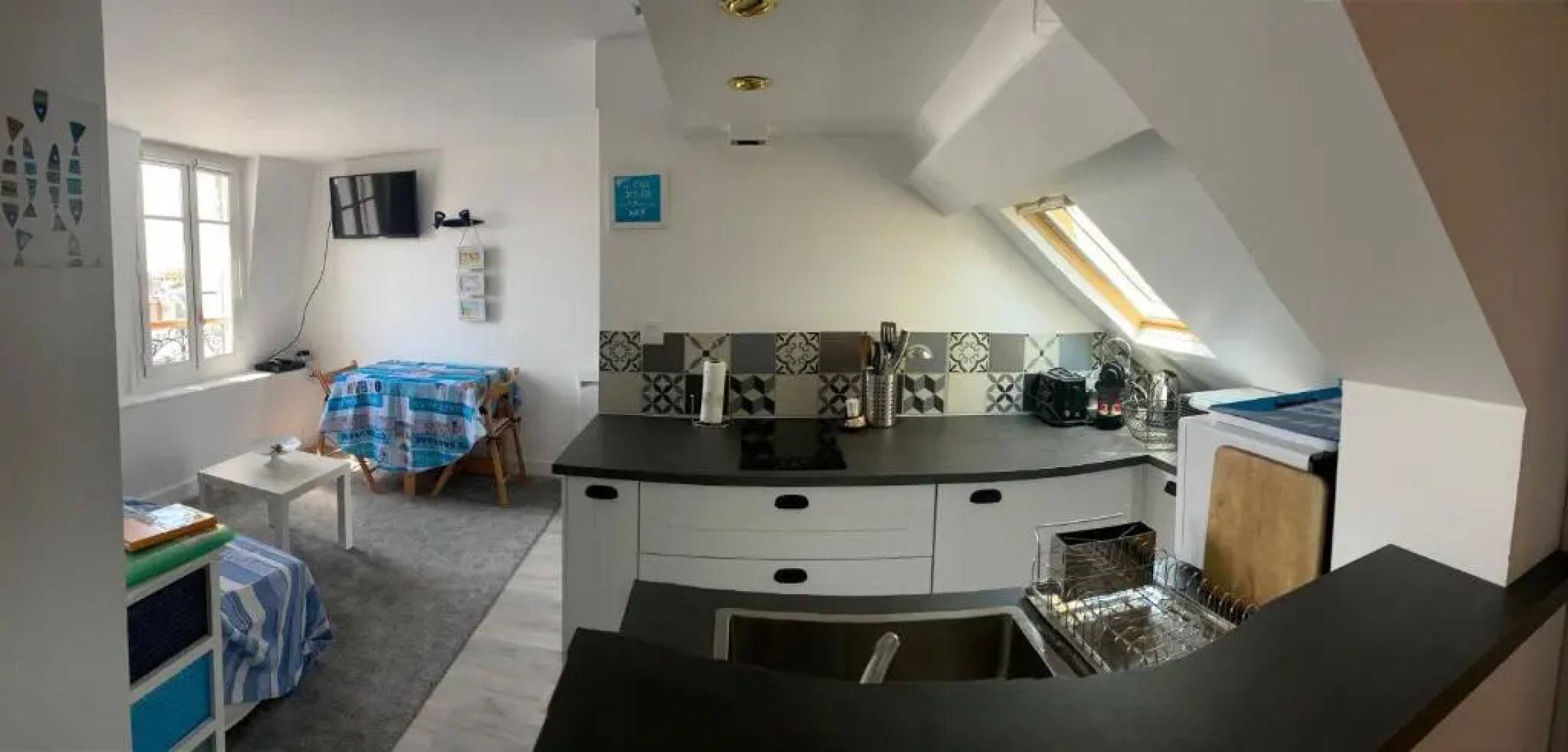 Le Cocooning T2 rénové et 5min à pied de la mer au cœur de Trouville