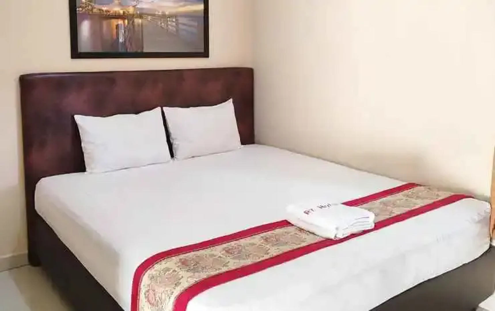 R7 Homestay Nani Wartabone