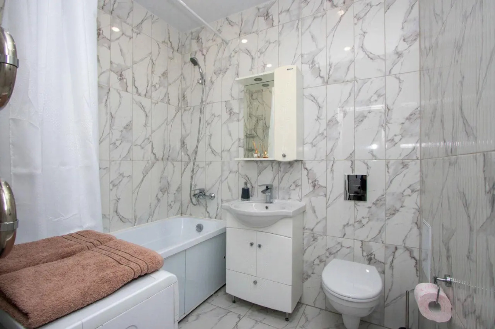 Апартаменты на улице Мамина-Сибиряка 31