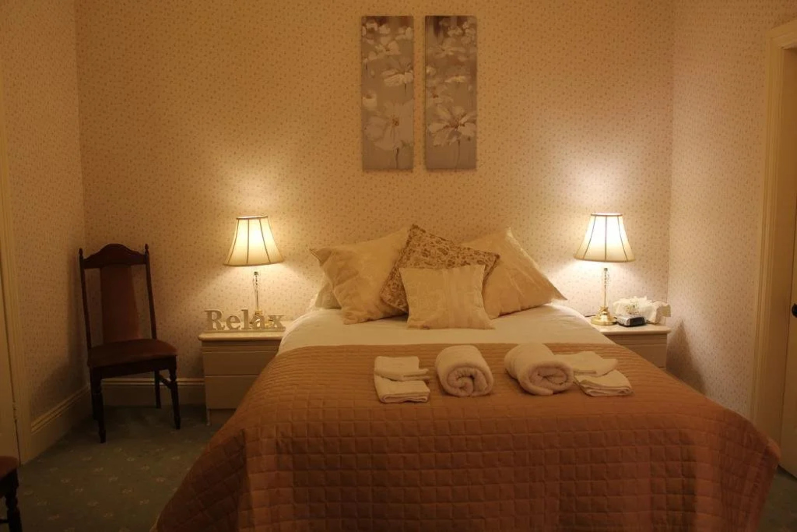 Strathburn Cottage Luxury Bed & Breakfast