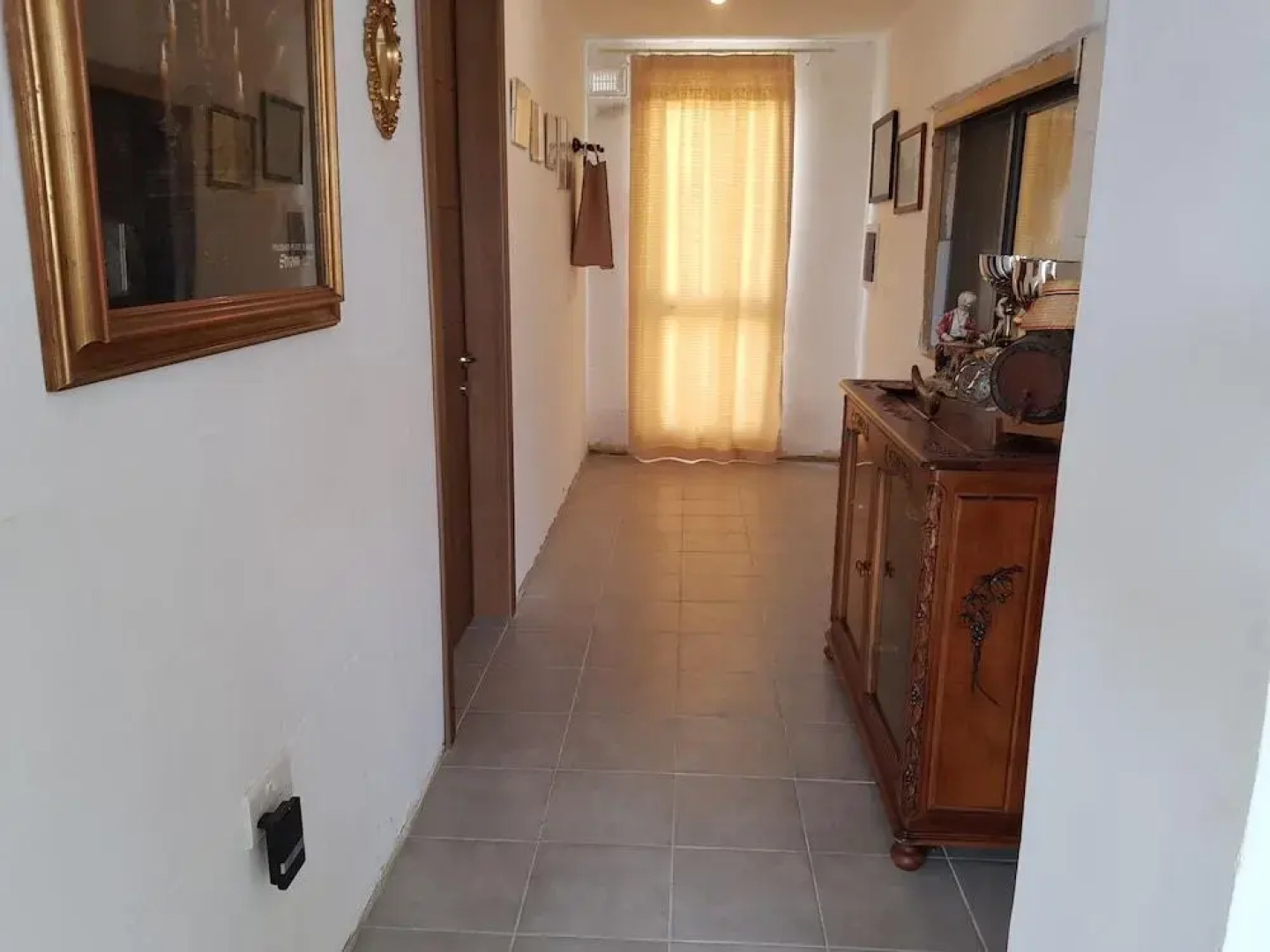 Rustic Villa With Pool, Sleeps 6 & Terrace