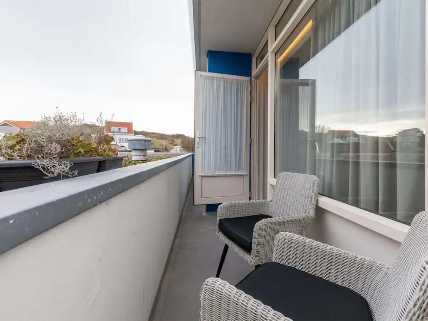 Zoutelande Retreat by Sea