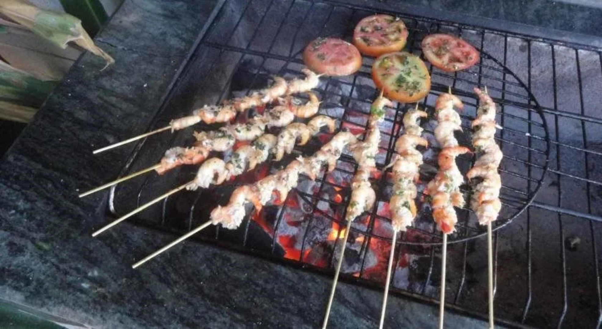 El Flamboyan Apartments