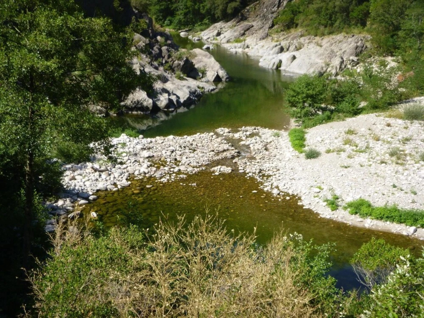 Apartment With one Bedroom in Joyeuse, With Wonderful Mountain View, F