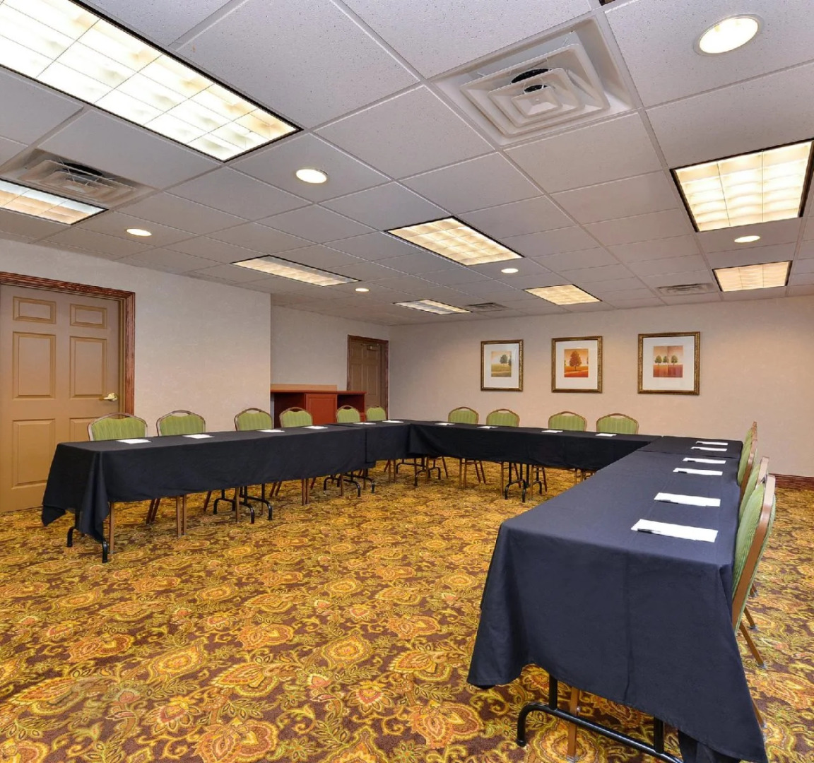 Country Inn & Suites by Radisson, Stone Mountain, GA