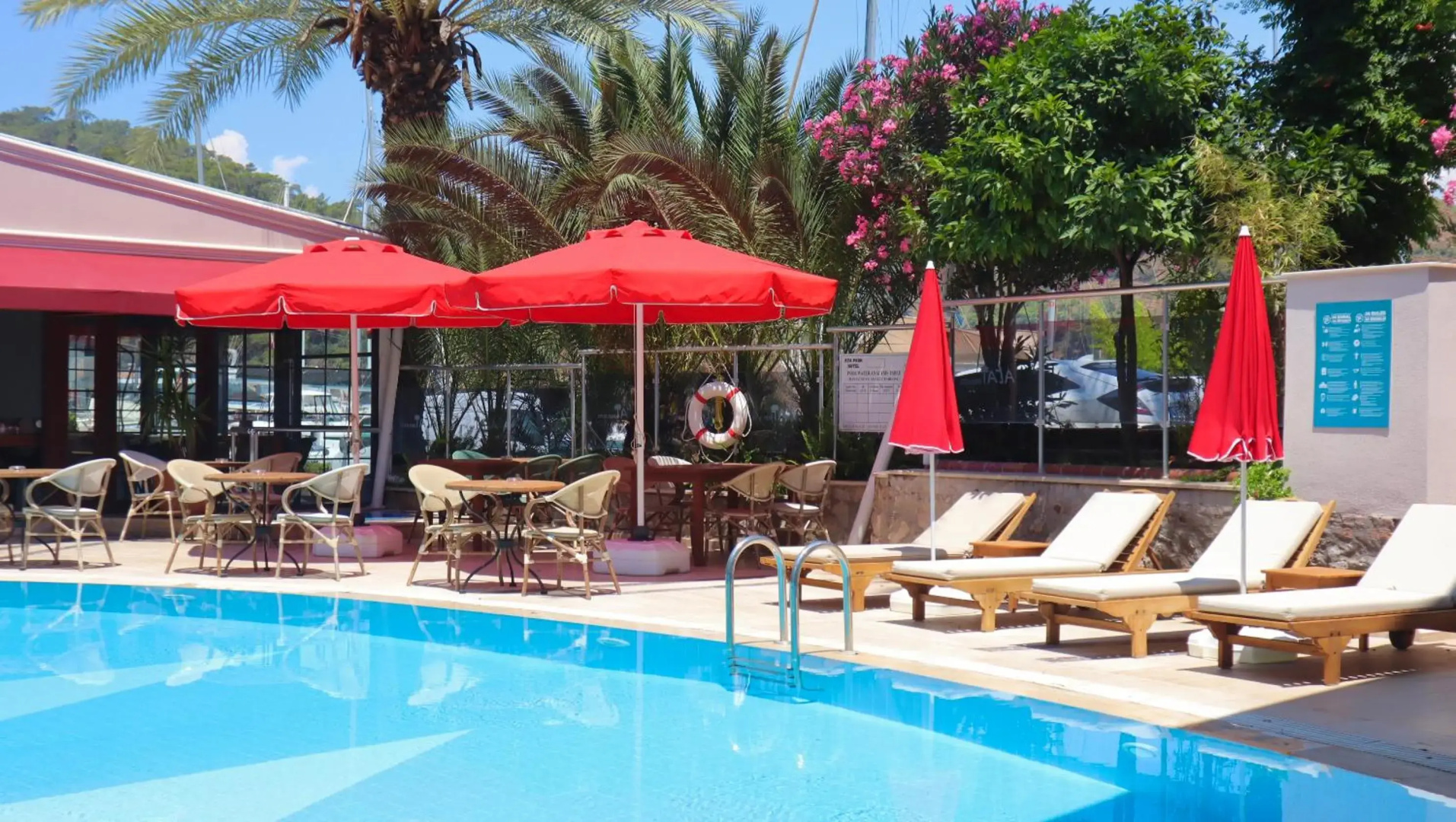 Ata Park Hotel