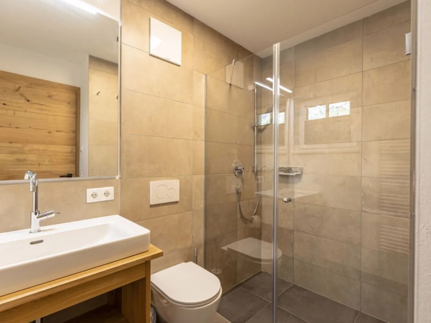 Superior Ferienhaus für 8 P mit Sauna