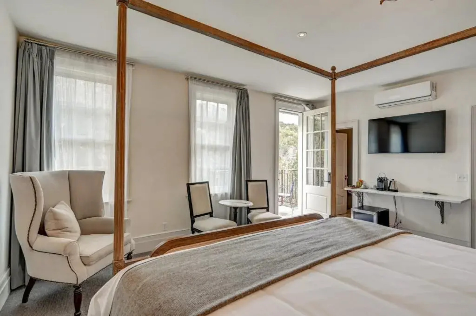 Surf Hotel & Chateau