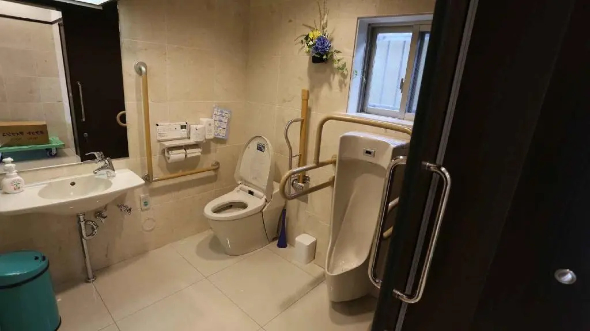 Toyoko Inn Maibara Station Shinkansen Nishi