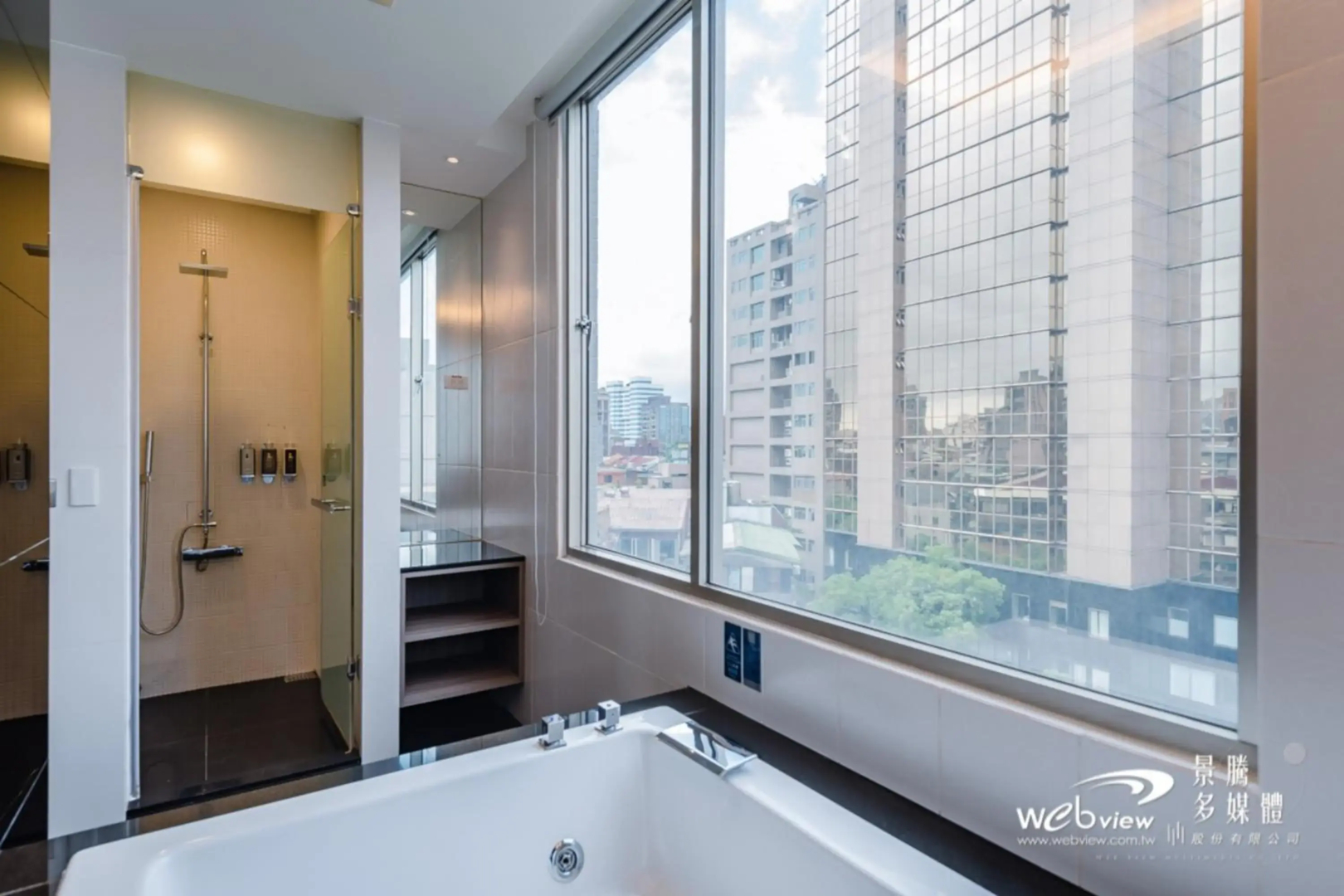 Wow-Happy Hotel Taipei