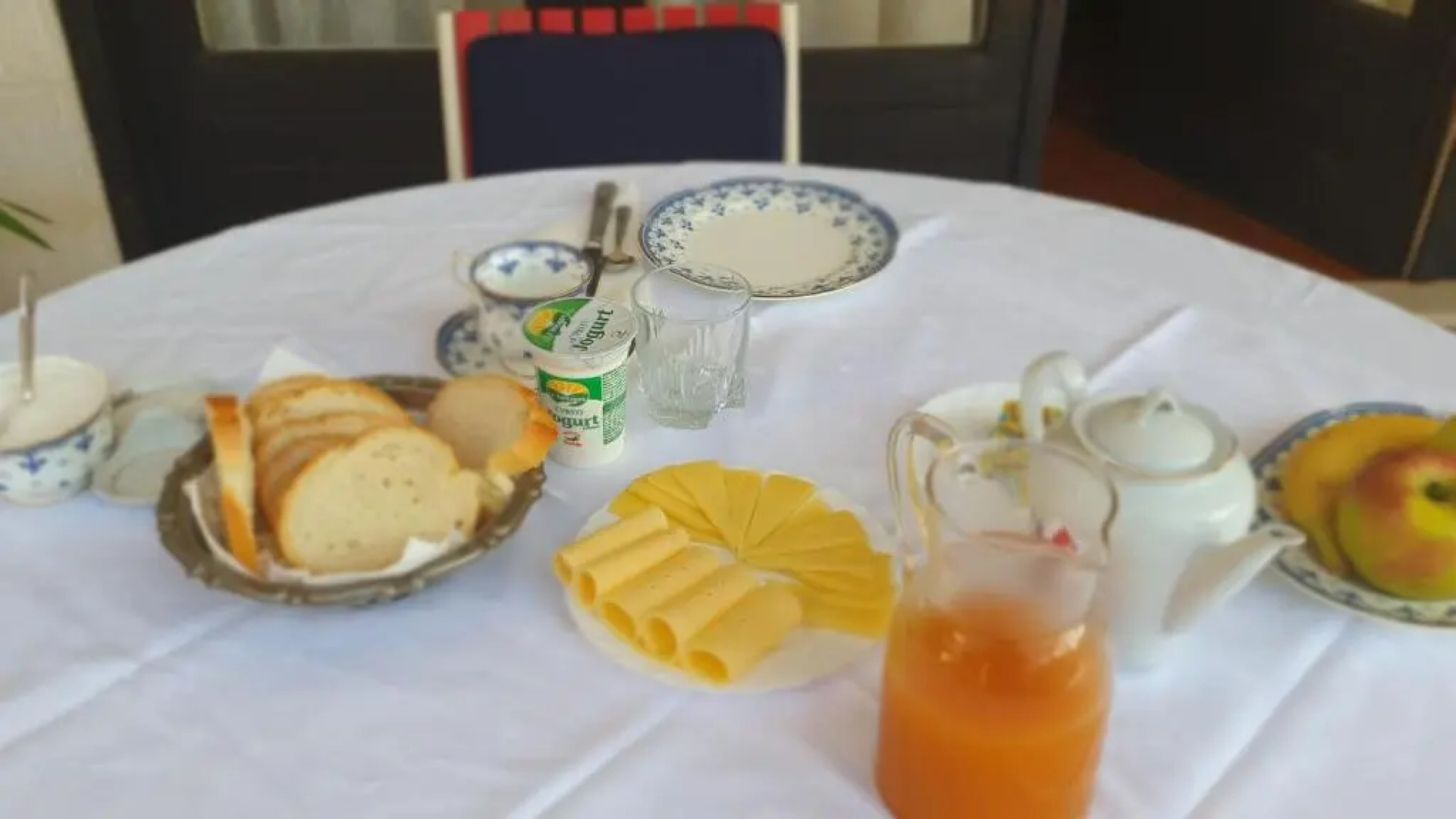 Apartments and Rooms Dobrila