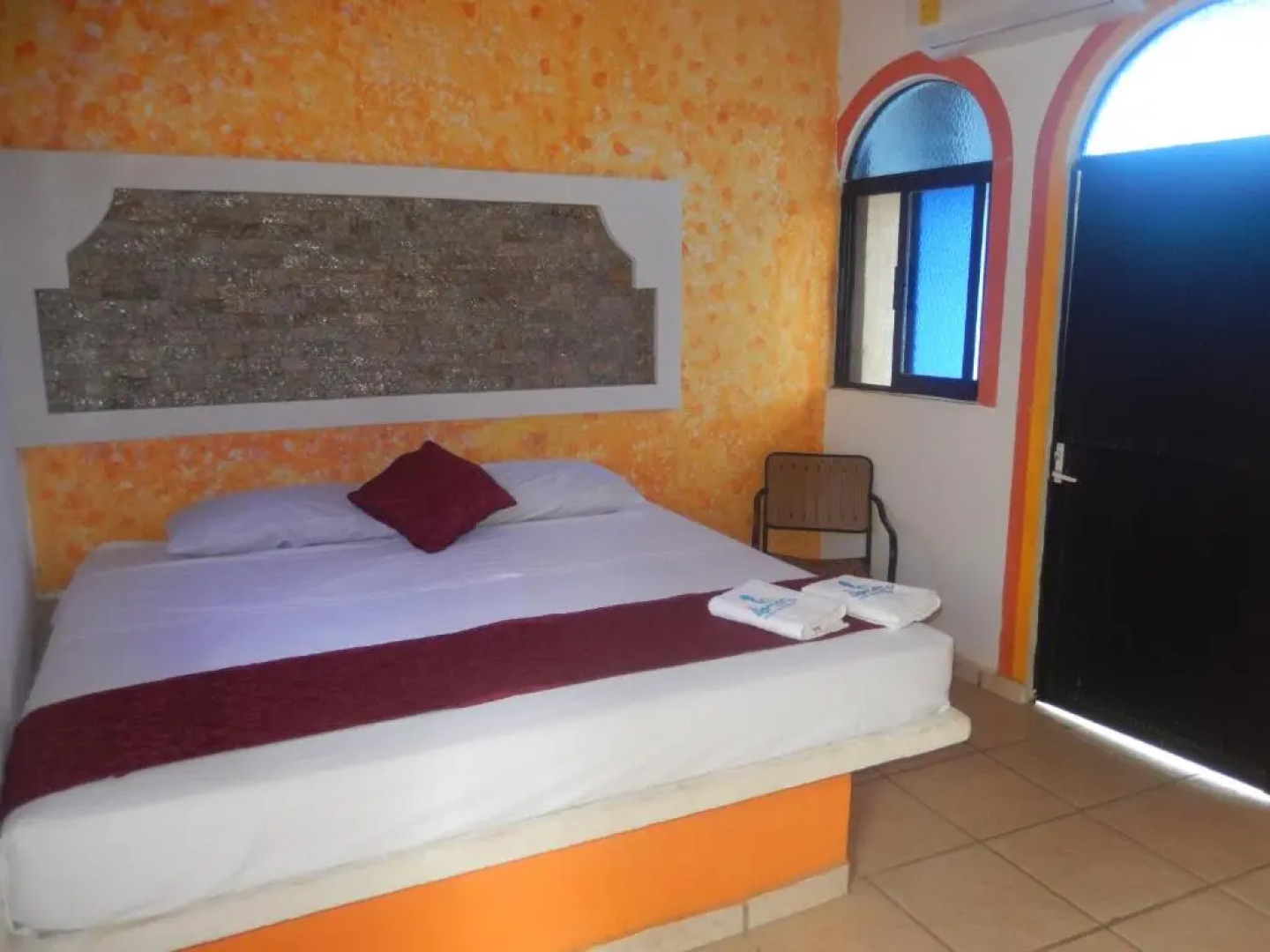 Bungalows y Hotel Lizmar