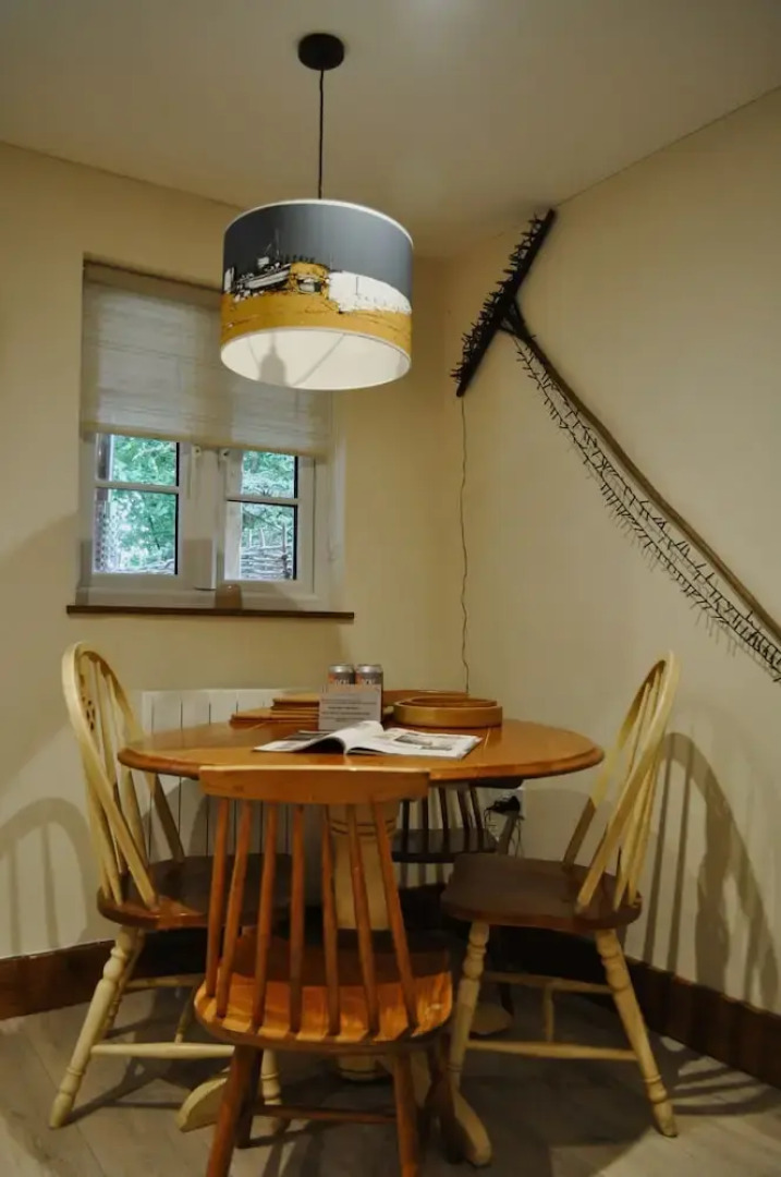 Hayne Barn Estate - Private Estate : 6 Eco Lodges - 1 Studio