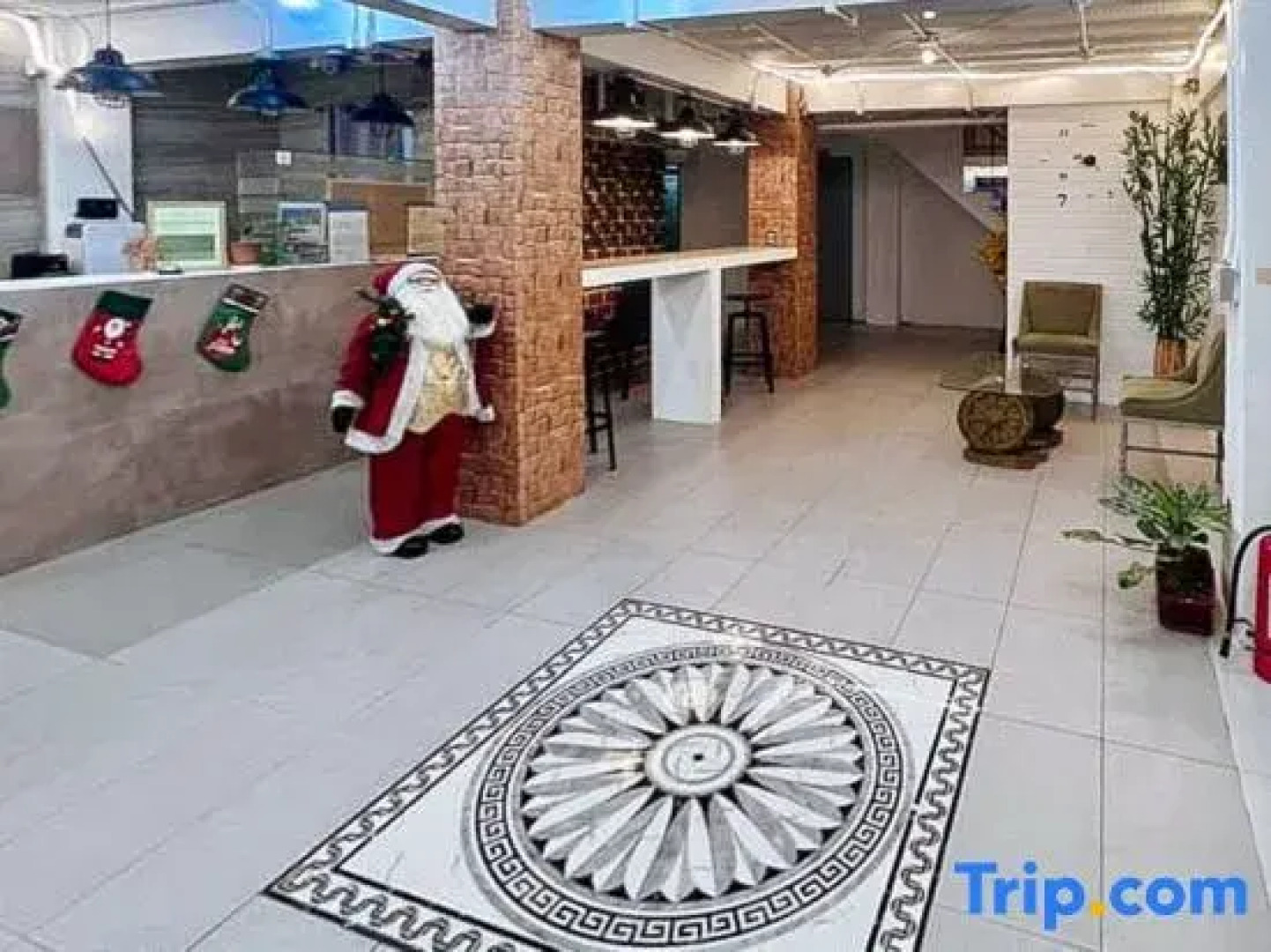 UrbanView @ Balzain East Tuguegarao City by RedDoorz