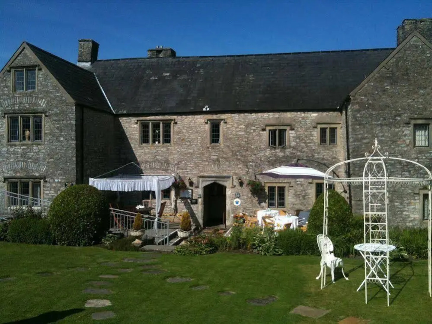 The Great House Hotel & Restaurant