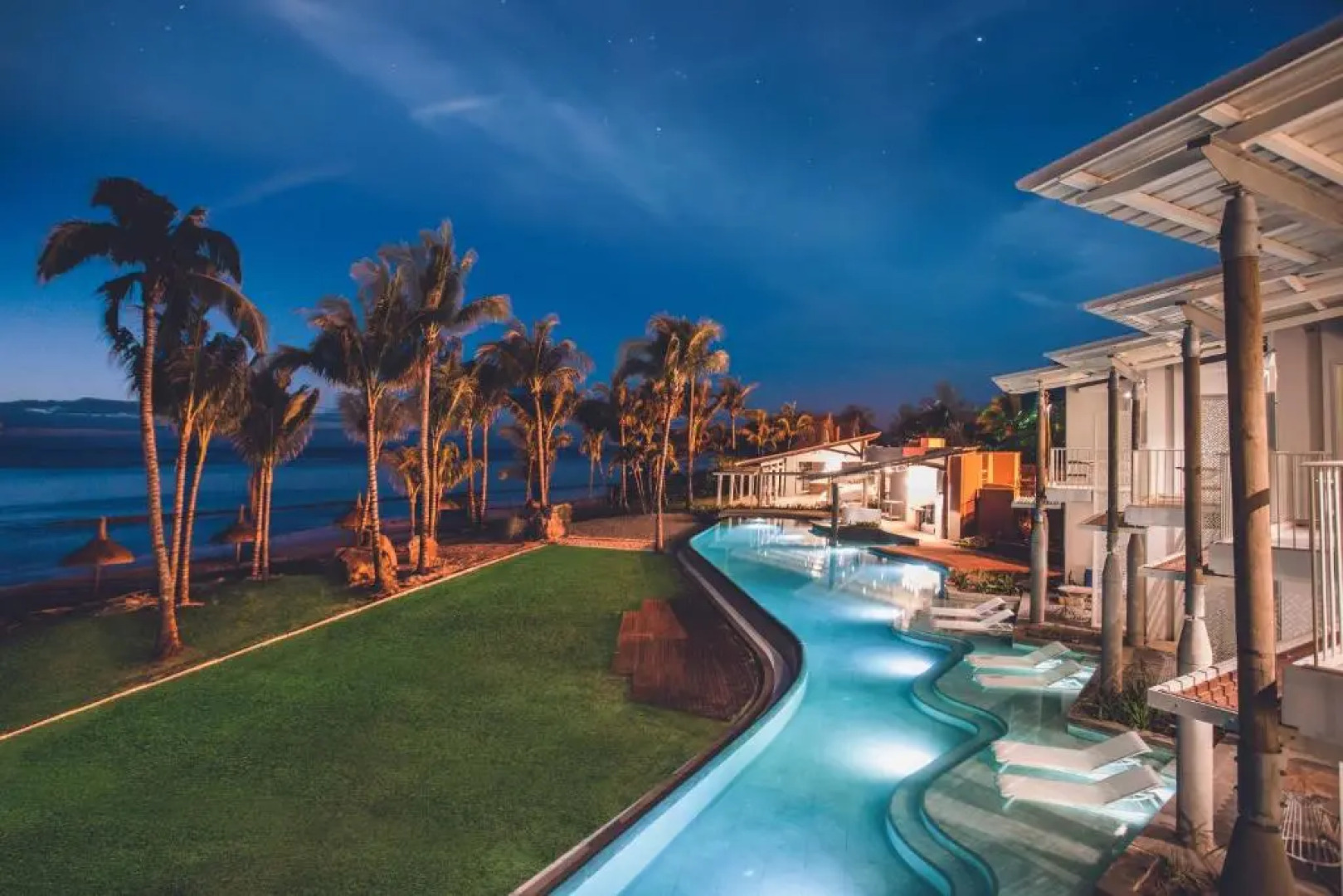 Victoria Beachcomber Resort & Spa - Victoria for 2 - Adults Only