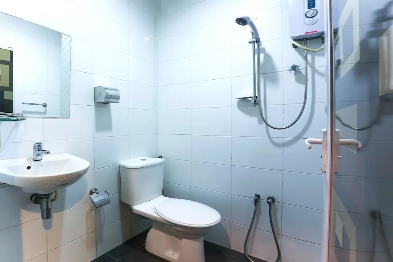 OYO 90098 Goa Inn Hotel