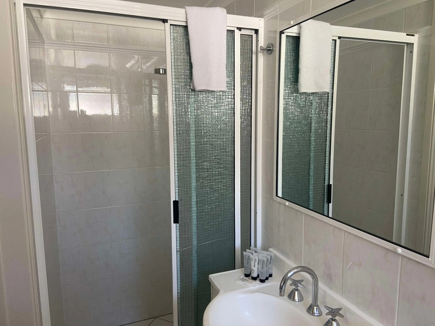 City Oasis Inn Townsville, SureStay Collection by BW