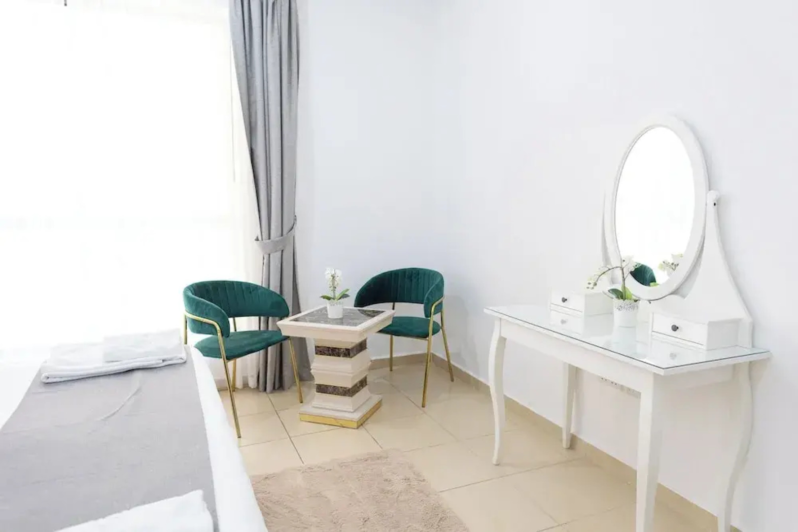 HAPPY SEASON | JBR Apartments