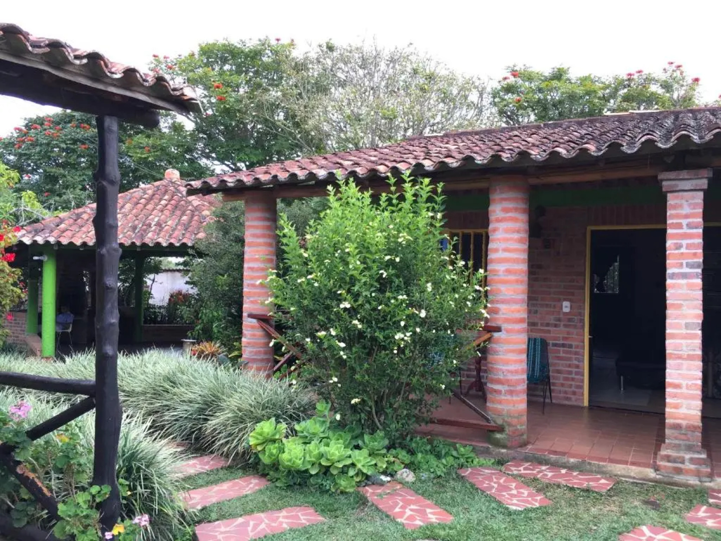 Cabañas La Carolina - Mesa de Los Santos