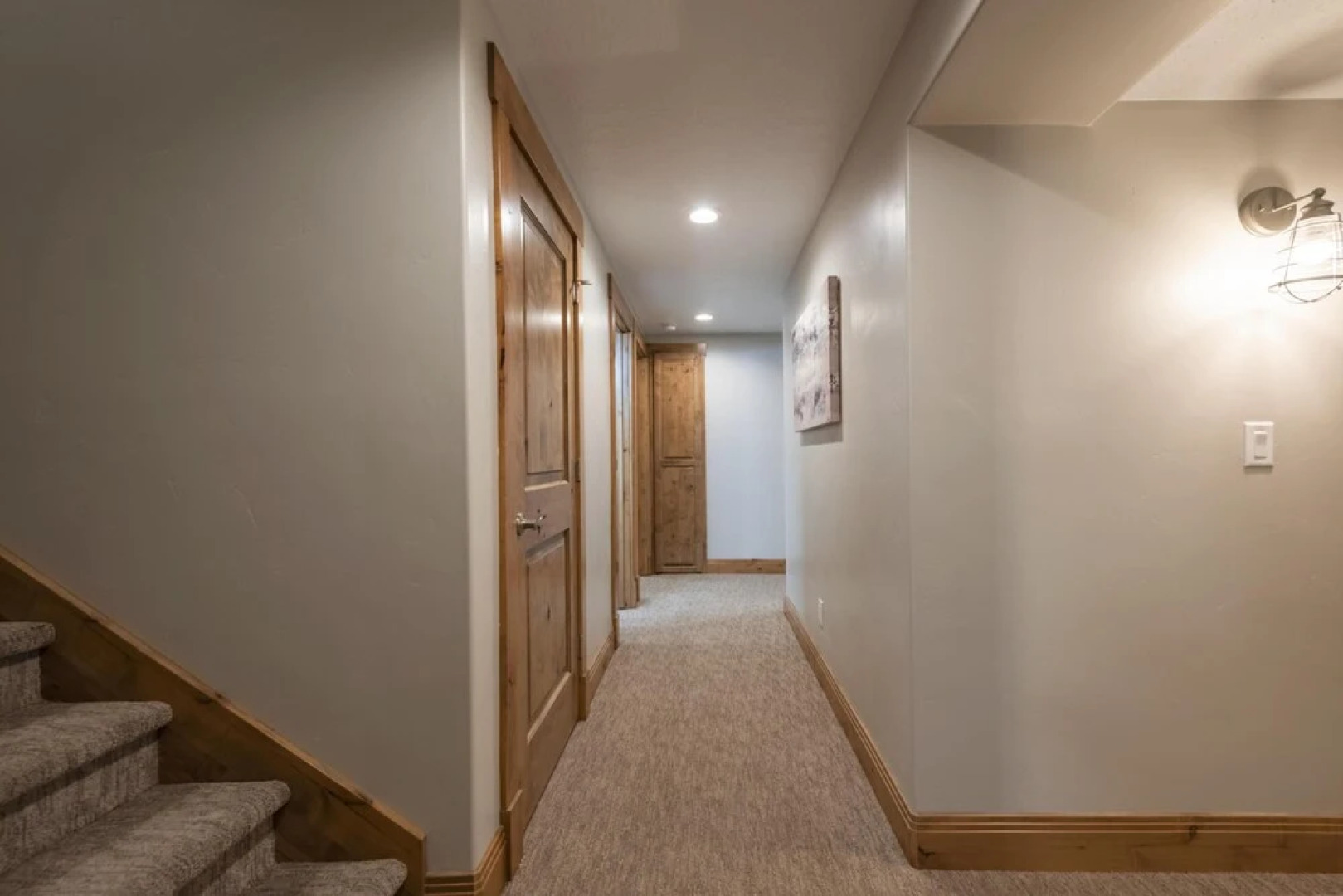 Beautiful Modern Lakefront Home - Private Beach Access, Clubhouse, Pool, & Hot Tub