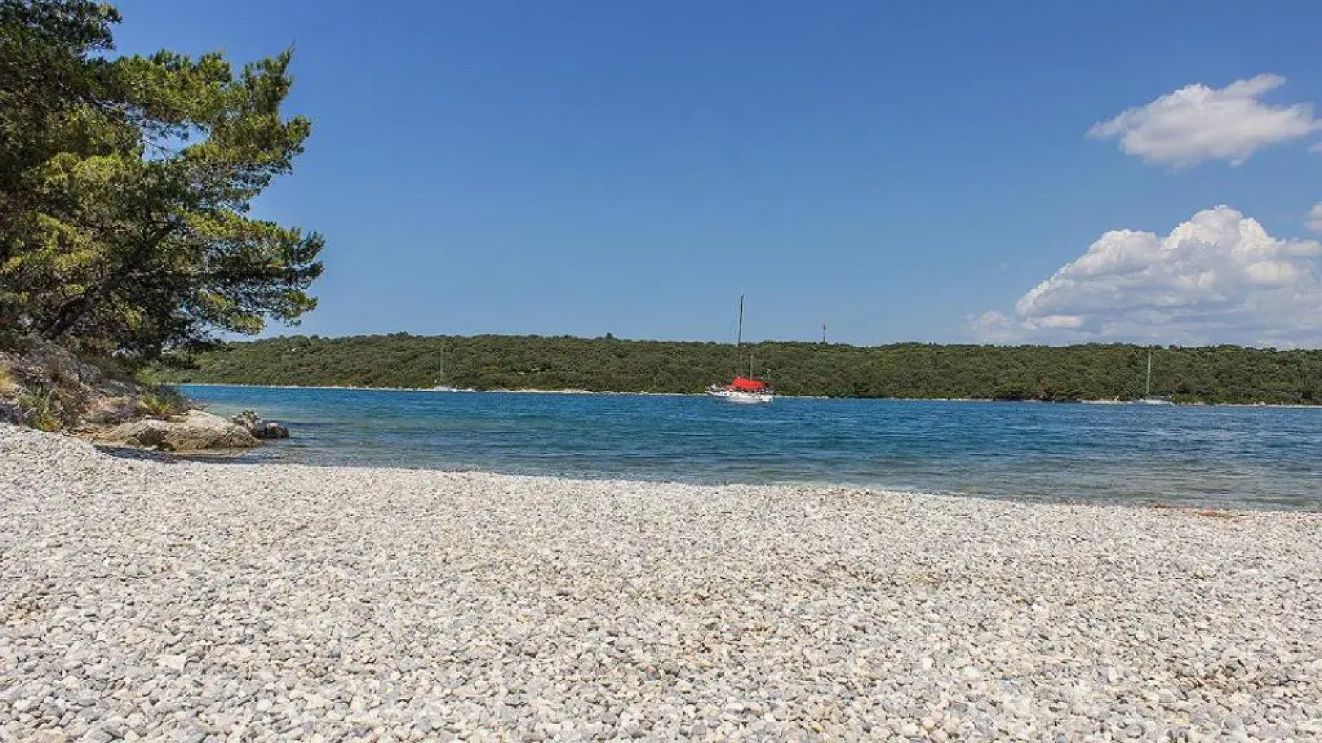 Luxury Vila compelx Aurora-Mar with 2 pools and 8 bedrooms, 200m from the beach