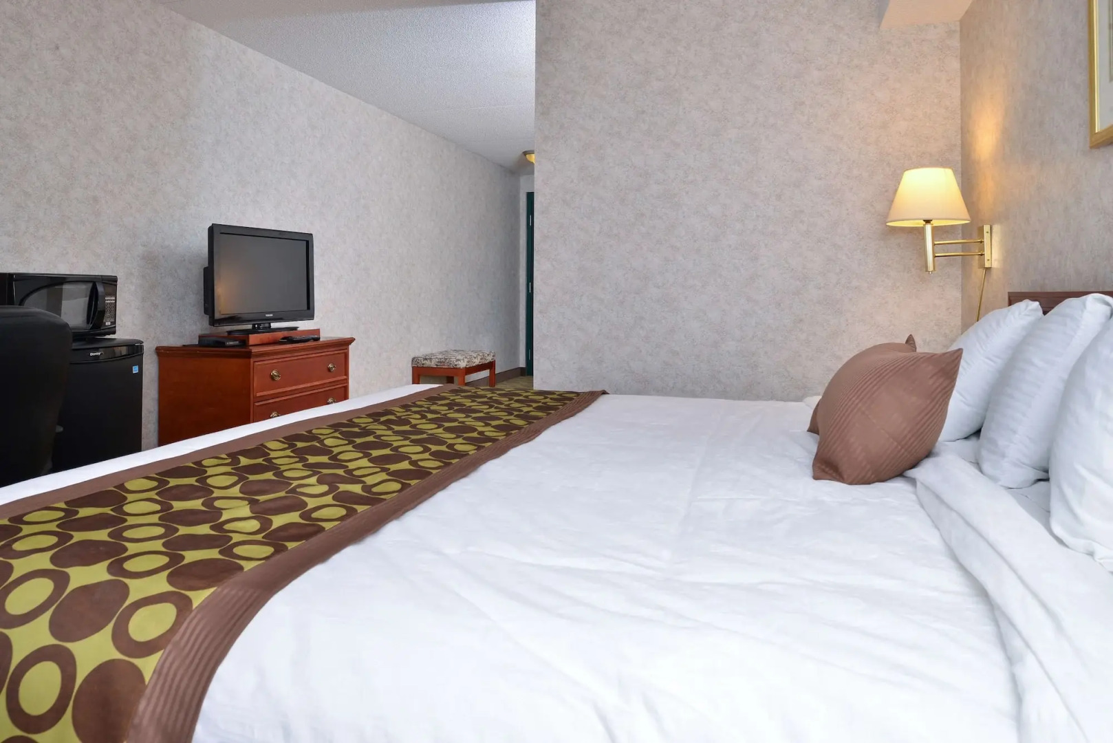 Howard Johnson Express Inn Windsor