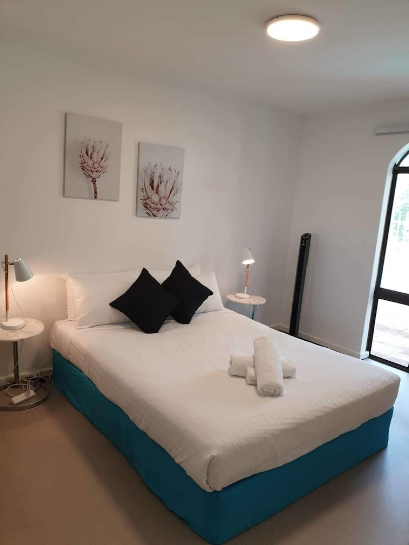 West Beach Lagoon 206, Sleeps 3