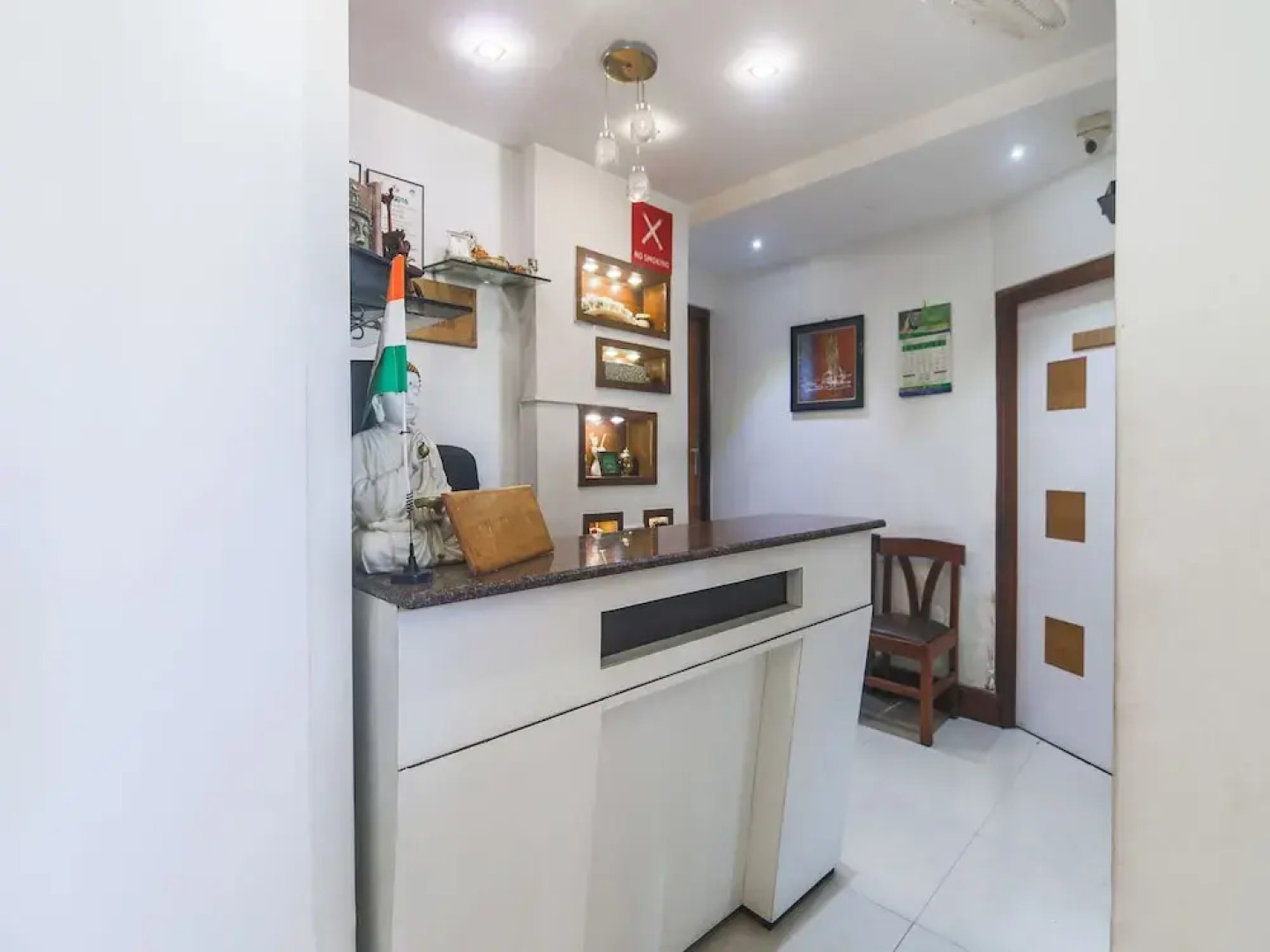 OYO 2747 Hotel Shaurya Inn