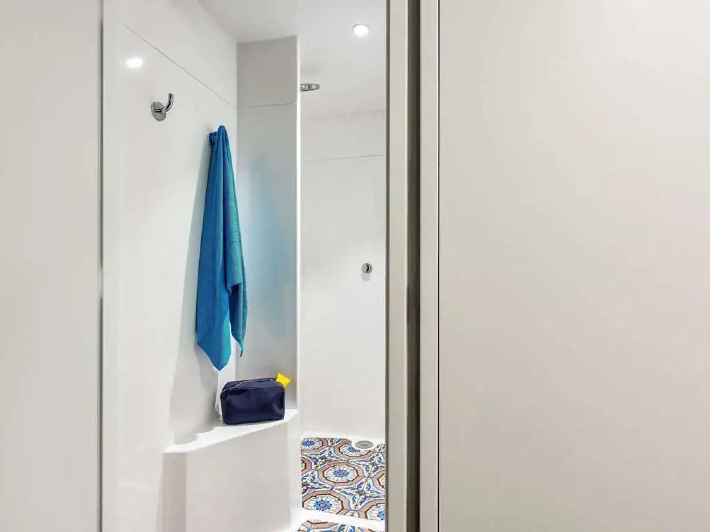 Hotelf1 Lille Métropole