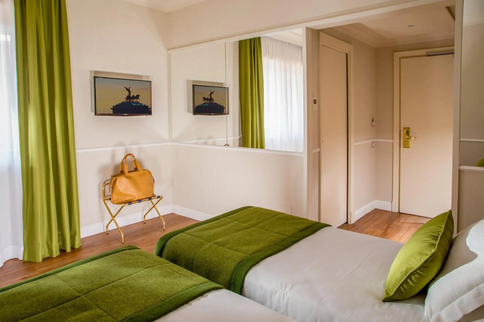 Holiday Inn Express Munich North by IHG