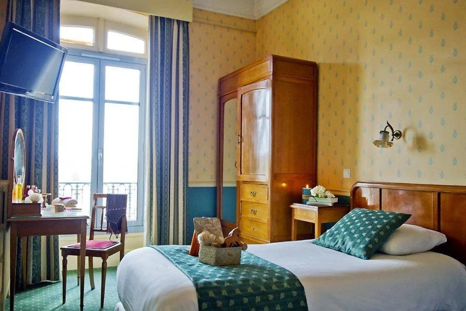 Htel du Soleil - Le Terminus