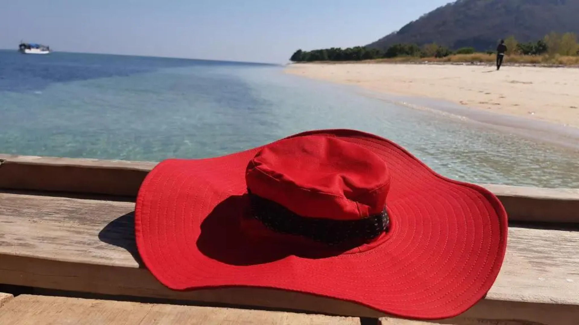 Guest house dorm Floressa