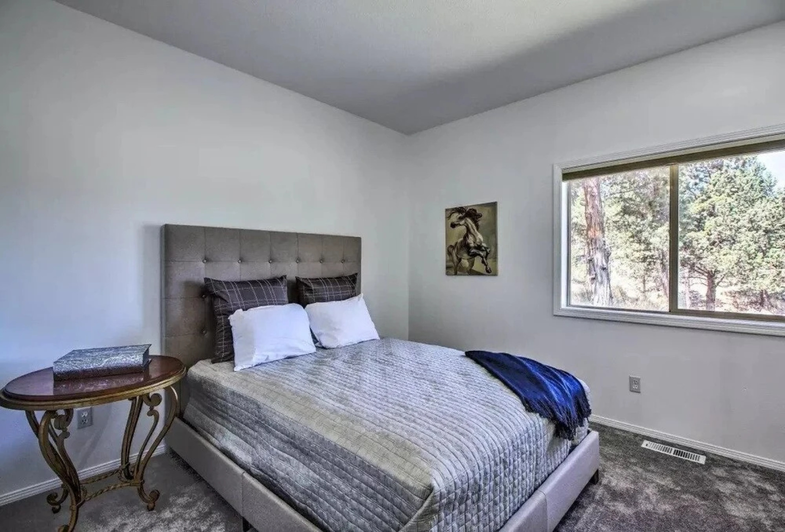 Tailwinds Farm, Secluded On The River, Amazing Views 4 Bedroom Home by Redawning