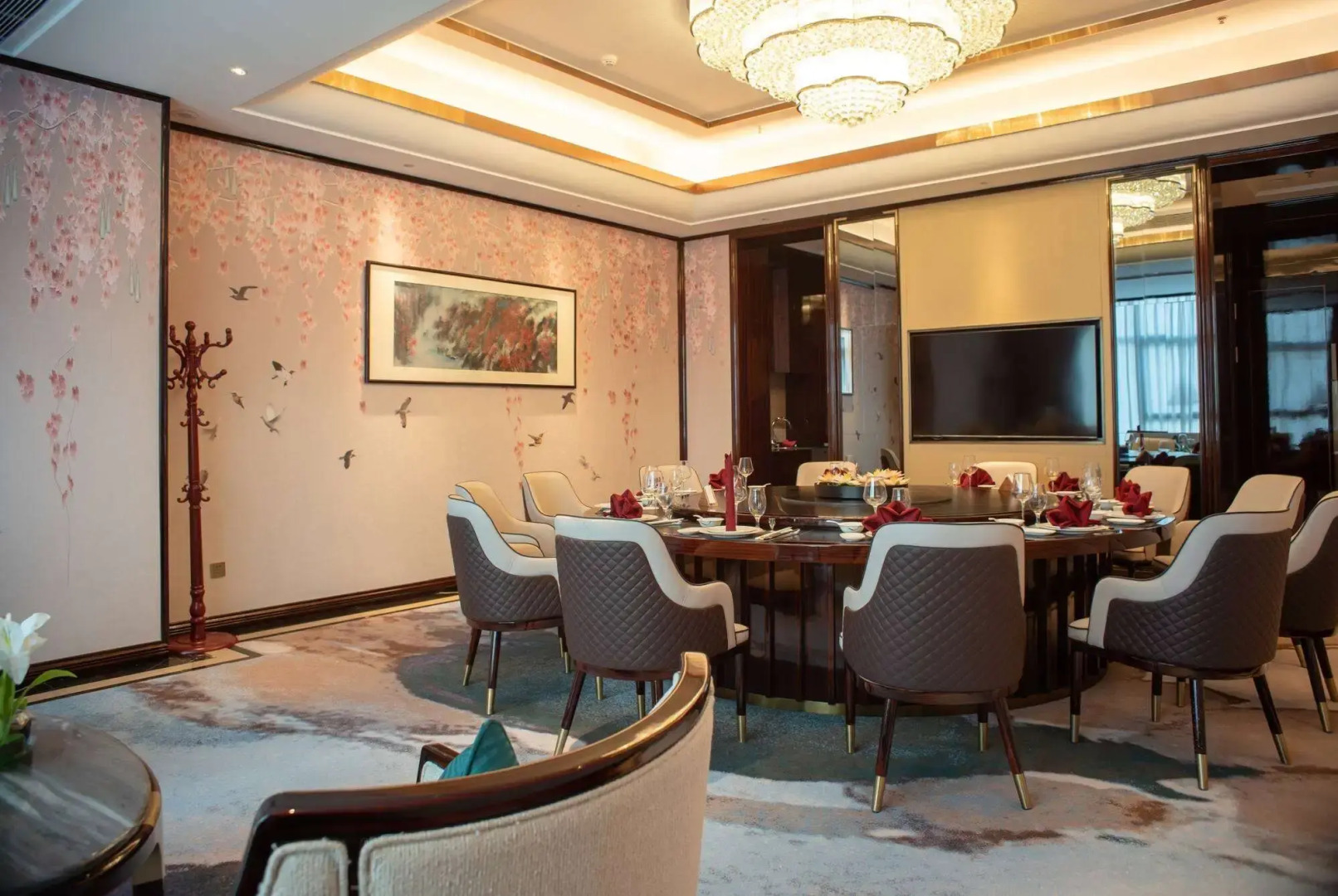 Wyndham Grand Tongren Downtown Hotel