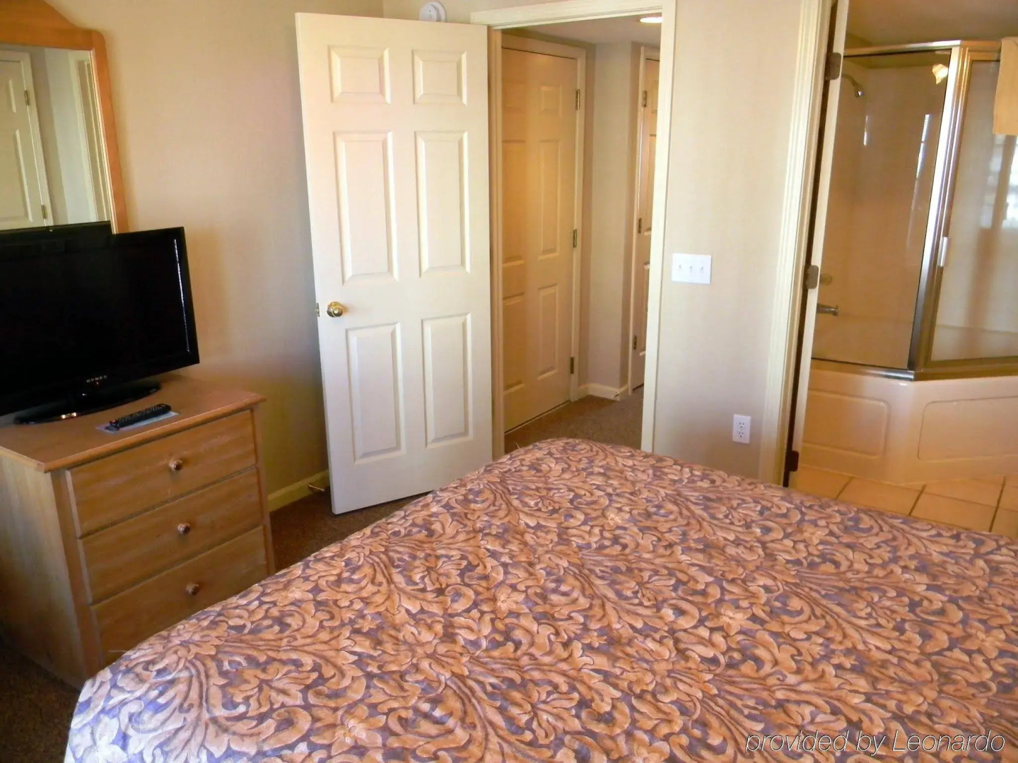 Surrey's Carriage Place Resort