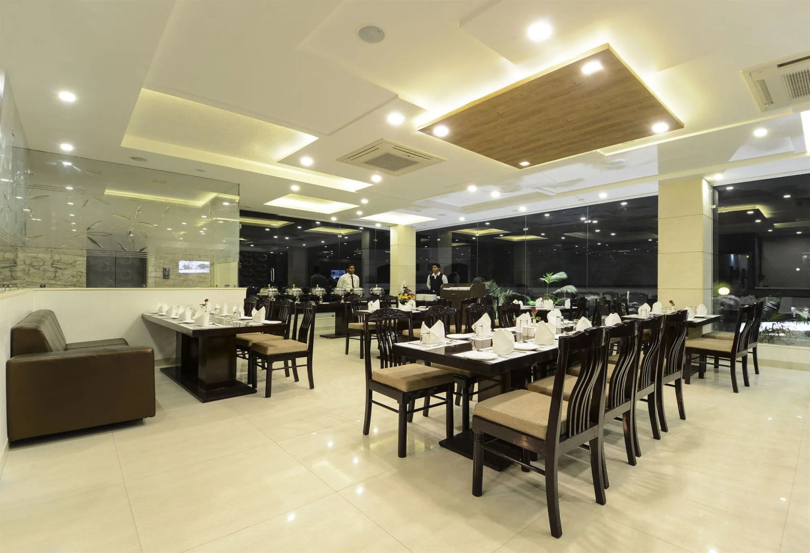 Hotel Heaven Resorts