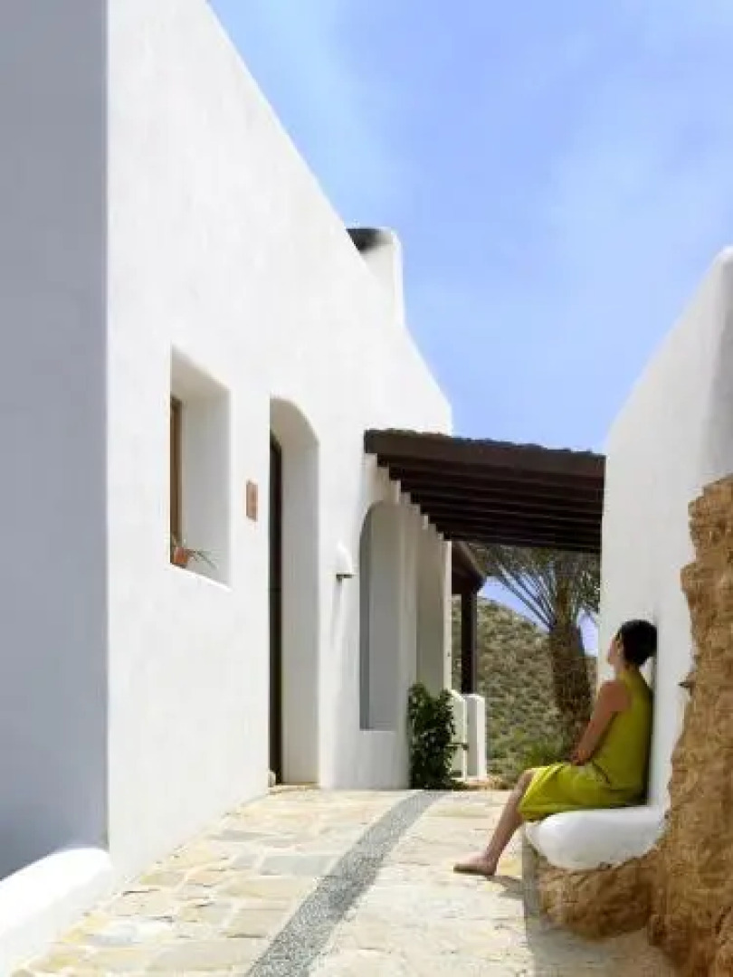 La Almendra y El Gitano