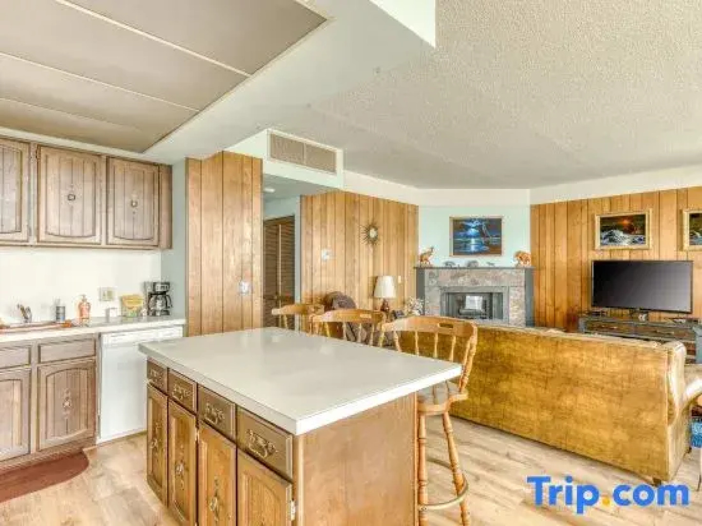 Sand & Sea Apartments